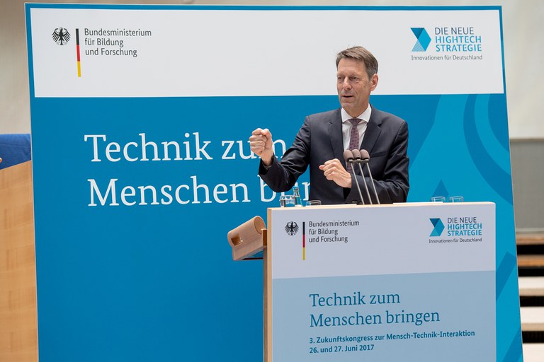 Dr. Georg Schütte, Staatssekretär im Bundesministerium für Bildung und Forschung