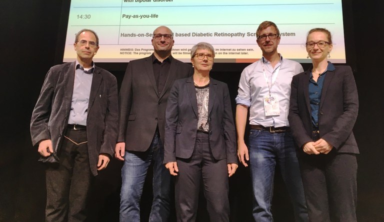 Gruppenbild der Referentinnen und Referenten