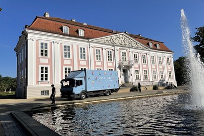 Studie im Berliner Tierpark durchgeführt vor Schloss Friedrichsruhe.